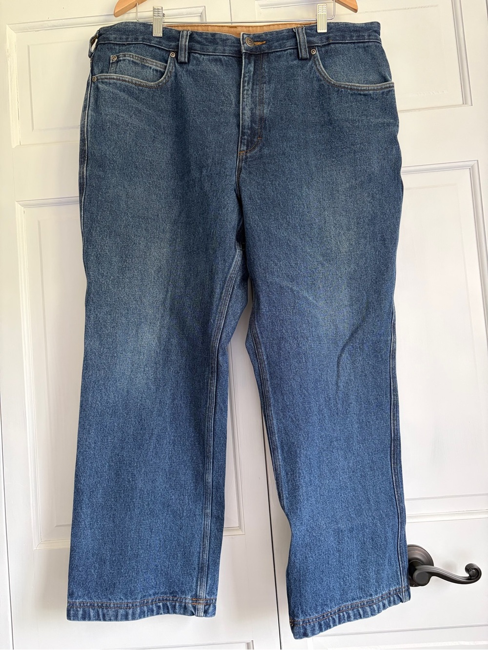 Duluth Trading Company Men's Blue Jeans Sz 40 X 28 Relaxed Fit - Picture 2 of 5